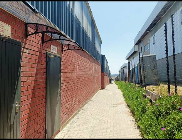 INDUSTRIAL PROPERTY TO RENT IN HALFWAY HOUSE
